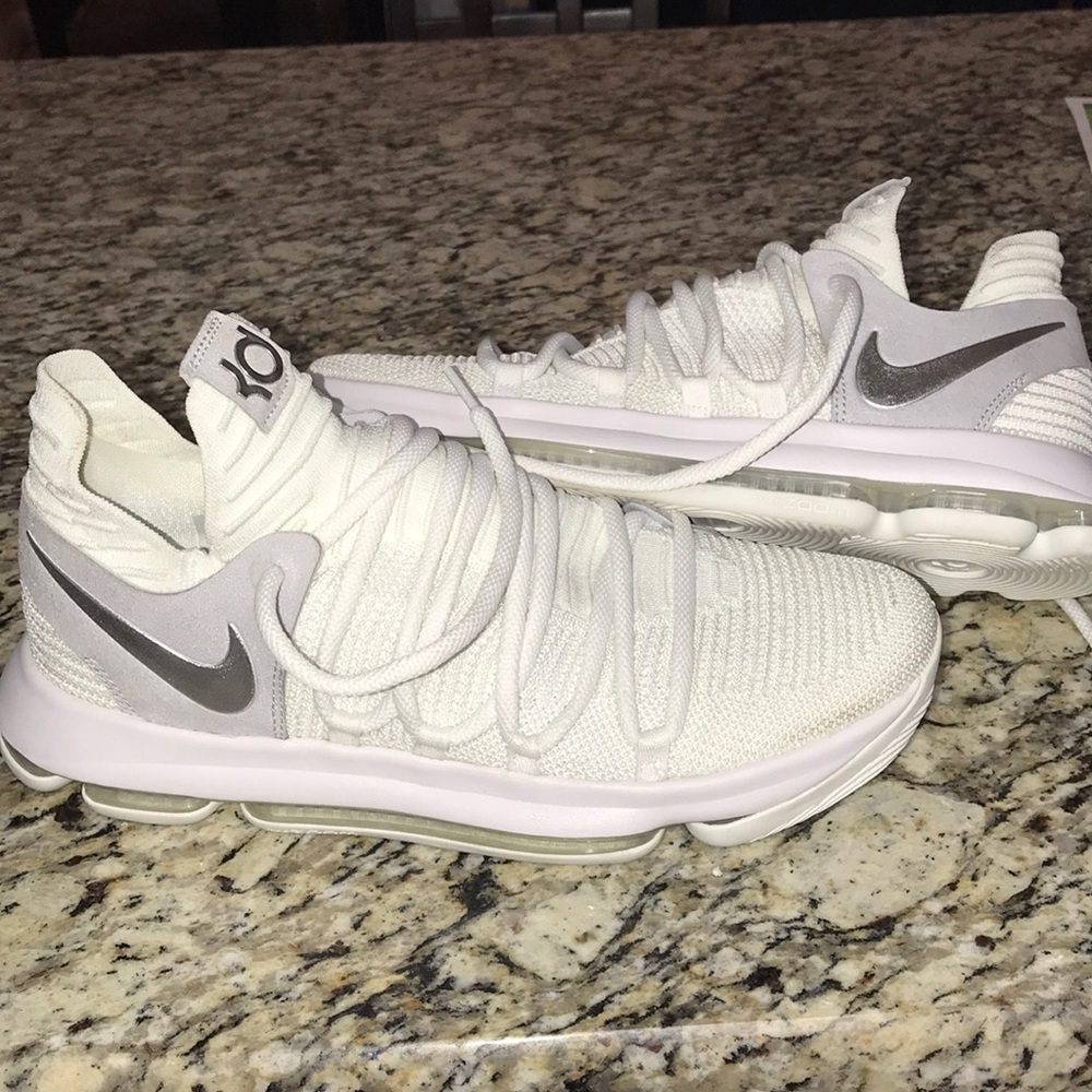 Nike KD 10s